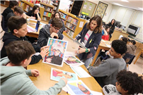 Middle schoolers in the Lynbrook School District networked and formed connections with professionals in a range of fields on April 4 for the annual Career Fair.  thumbnail265598