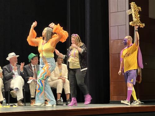 principal dancing on stage