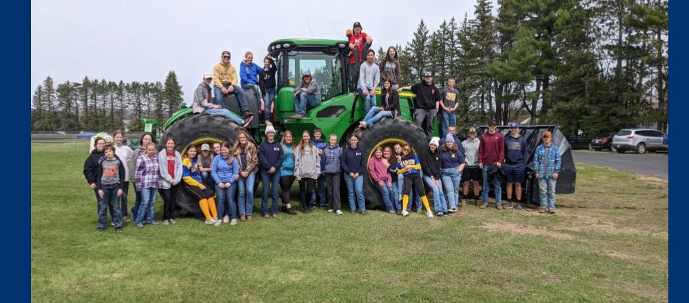 FFA members that helped at AG on the Lawn