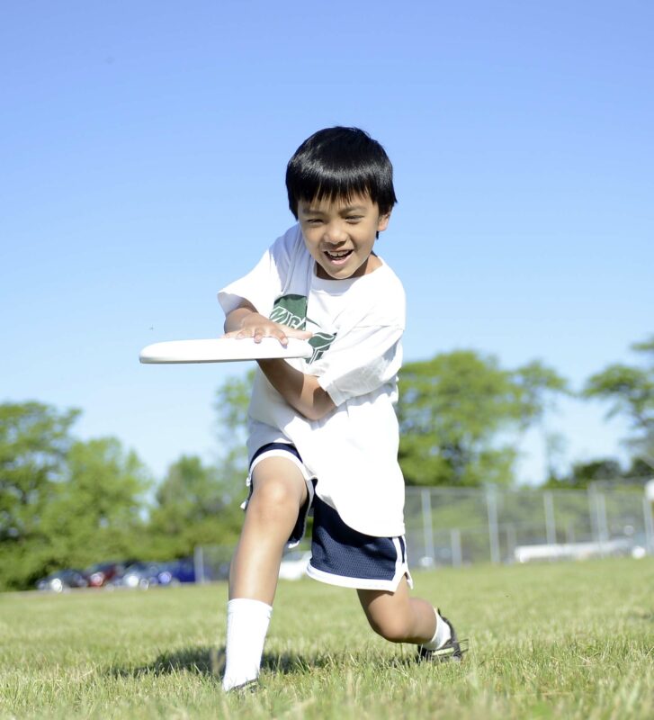 https://usaultimate.org/wp-content/uploads/2020/09/140524-0063-727x800.jpg