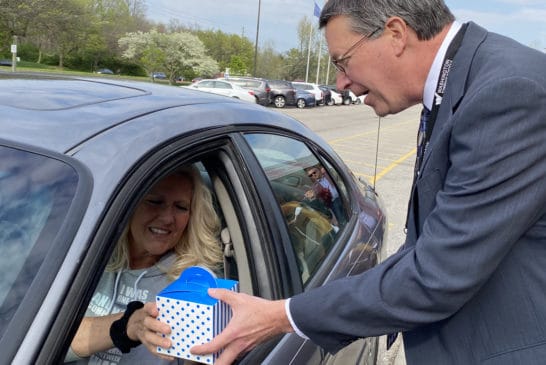 20220427_210215235_iOS