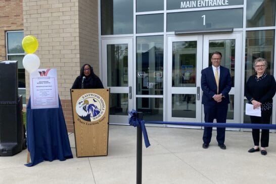 09DDB263-7F4C-40A8-8C86-1C7F050E5A8C