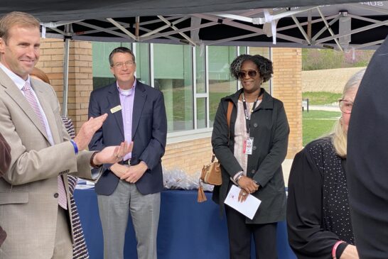 1574FD57-10FF-4BF5-A6A5-9D0861D3D20B