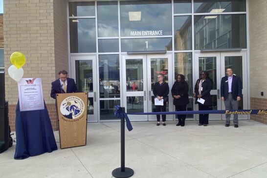 32137AFD-2DF3-4188-8114-D5D54635F316