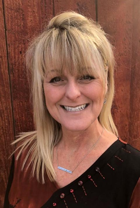 Tracey Pearson headshot