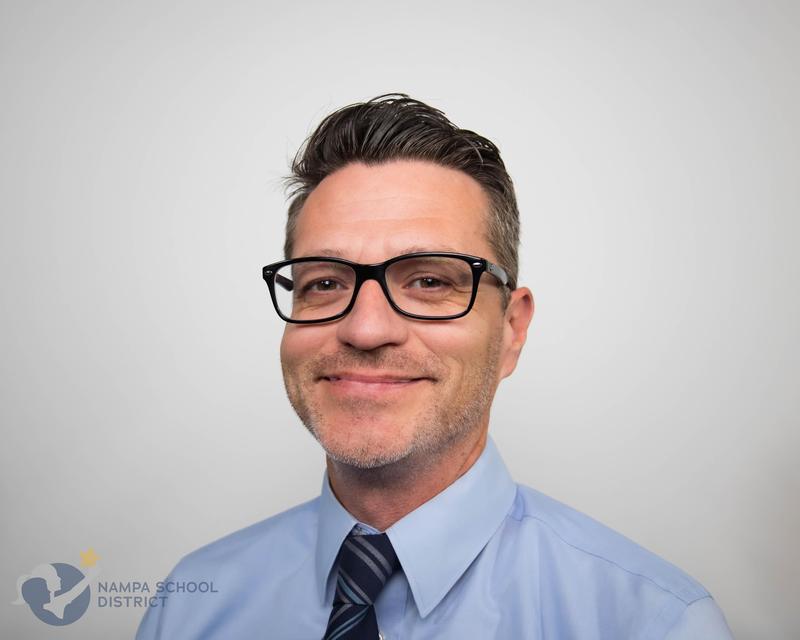 Dr. Gregg Russell Headshot