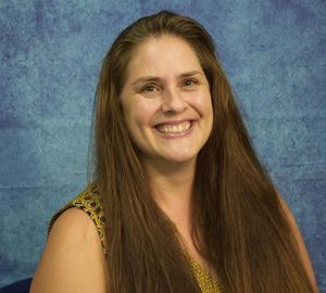 Headshot of Heidi Aldous