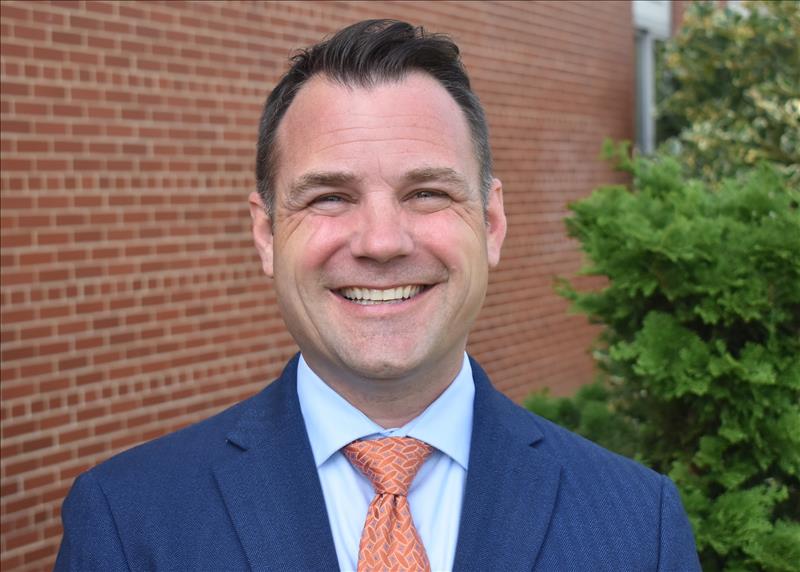 principal Dr. Michael Yannucci headshot