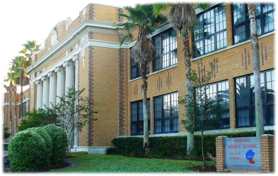 Howard Middle School building photo