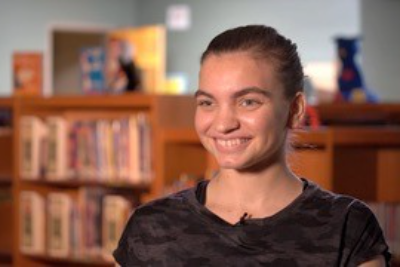 Volunteer Elizabeth Michalski