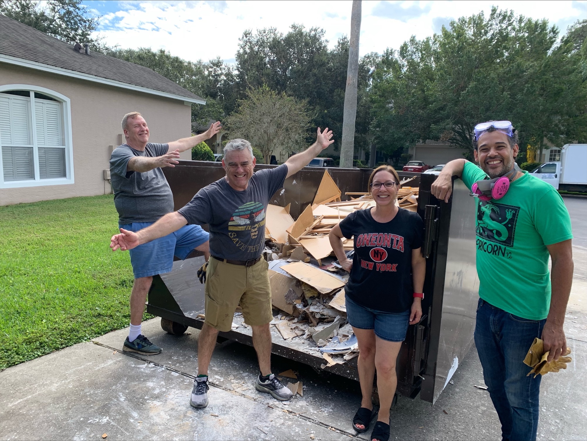 Hurricane Ian Volunteers