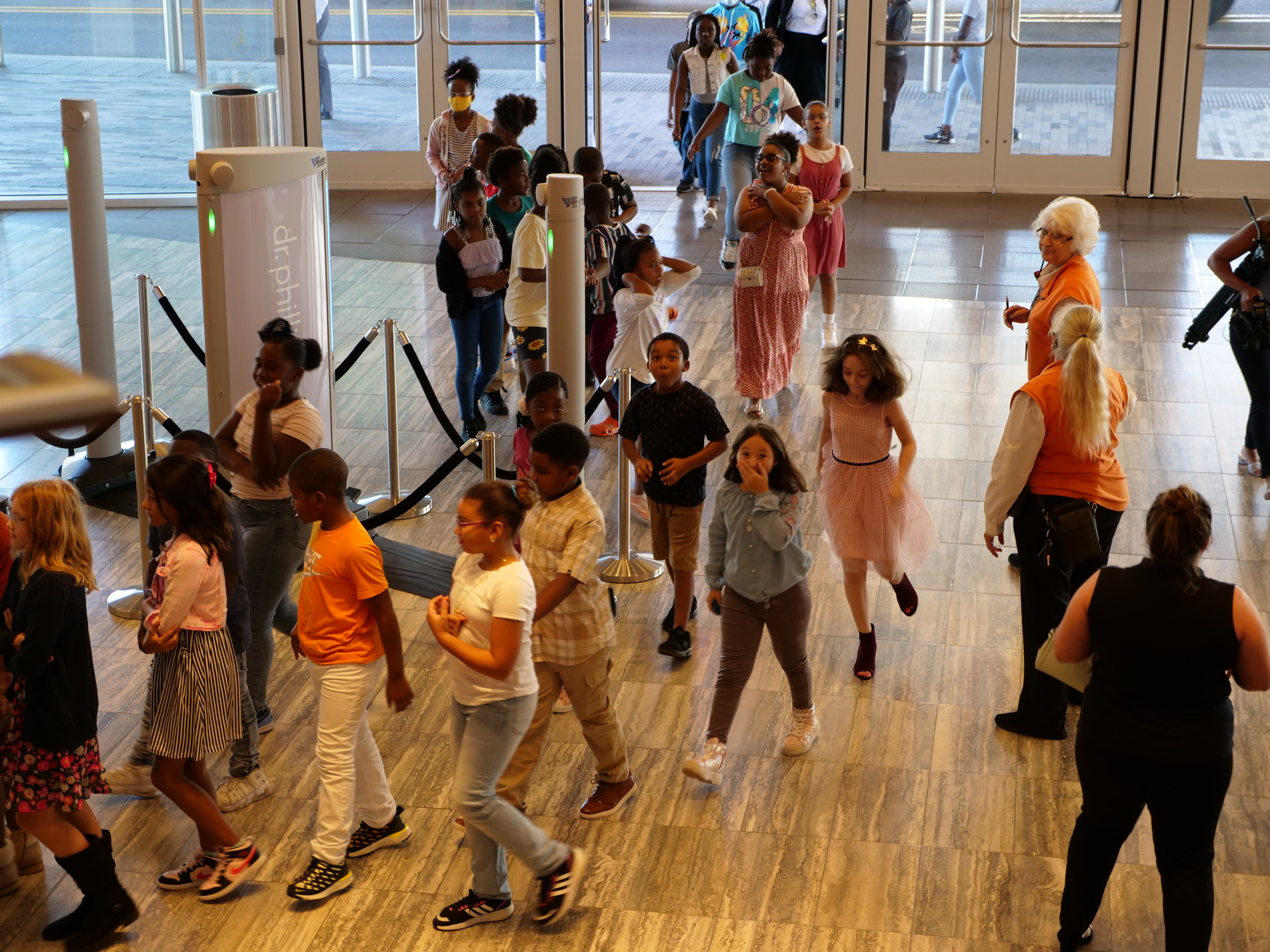 Students entering the Dr. Phillips Performing Arts Center