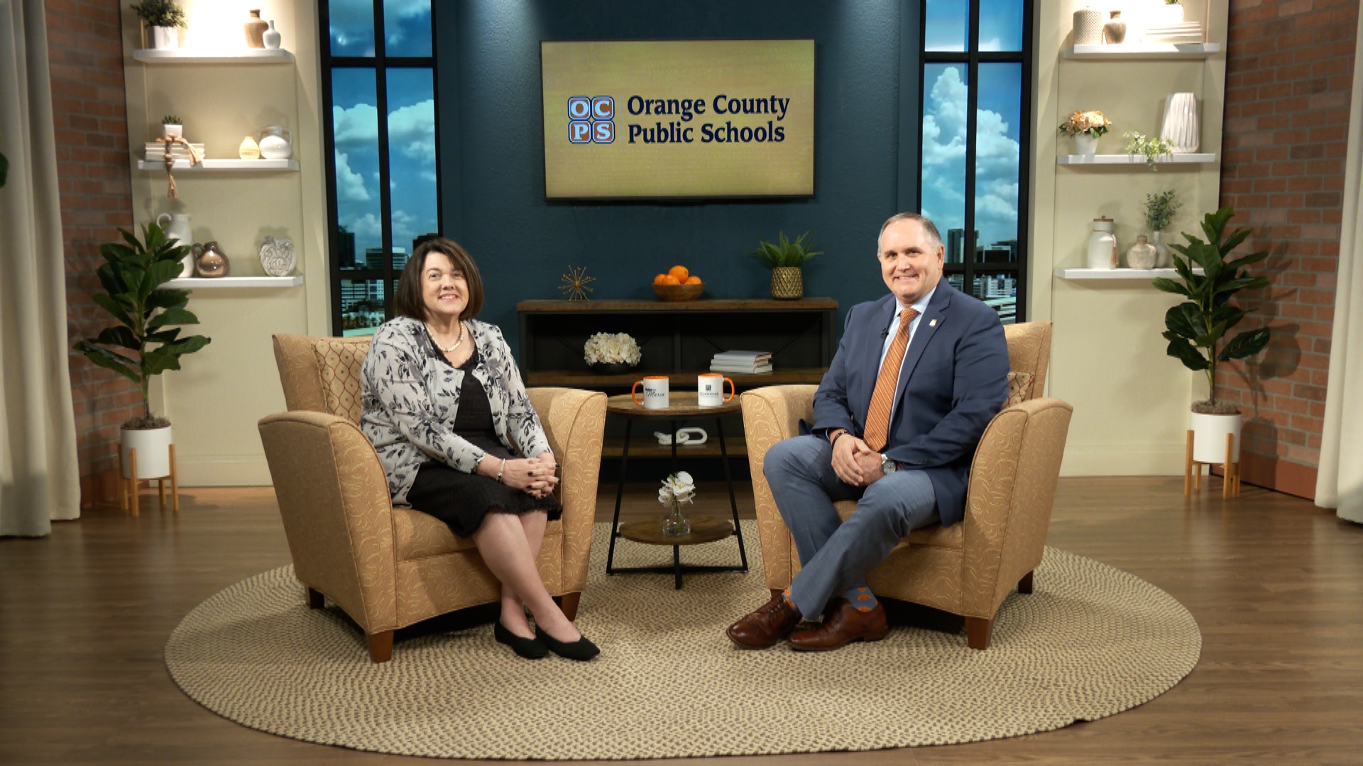 Mondays with Maria Banner