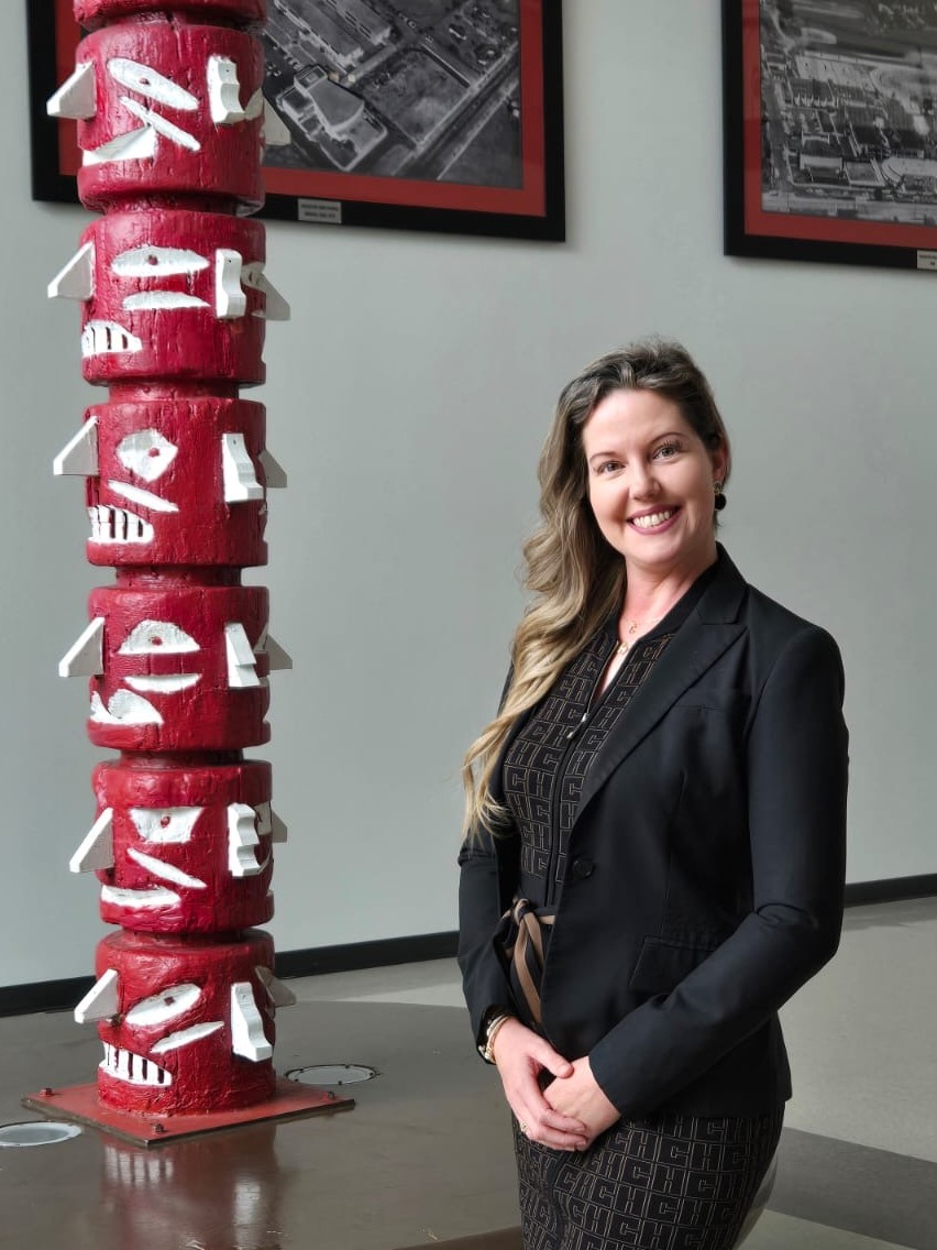 Maria Schmidt-Sutton Maria Schmidt-Sutton