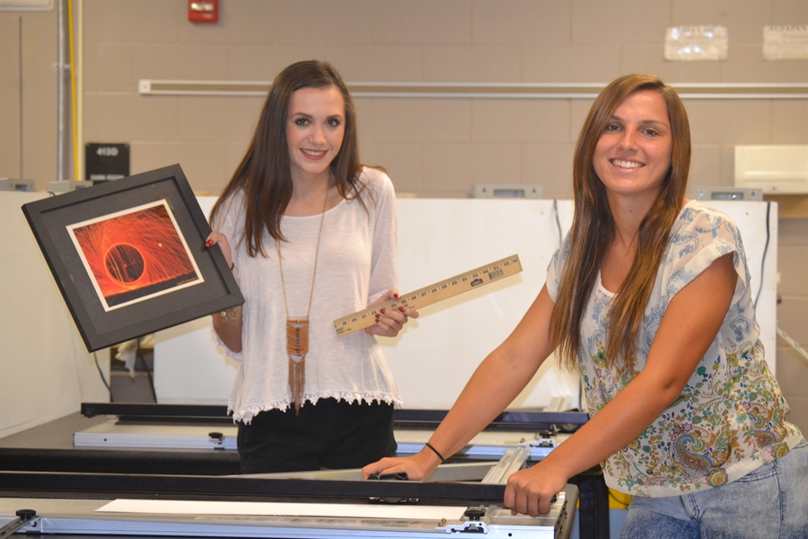 Decorative image Decorative image