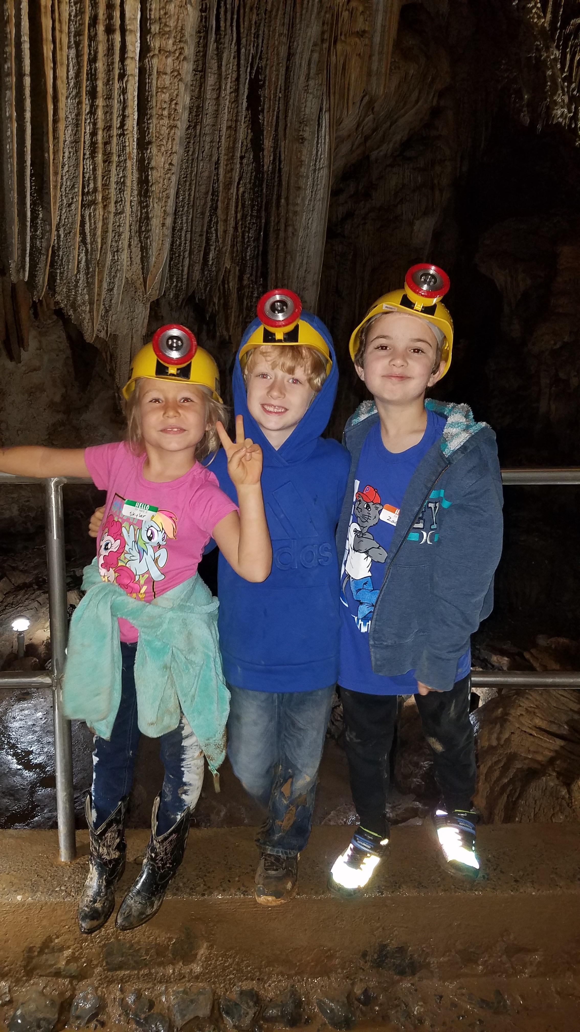 Mrs. Landers class went on a field trip to Shasta Caverns 