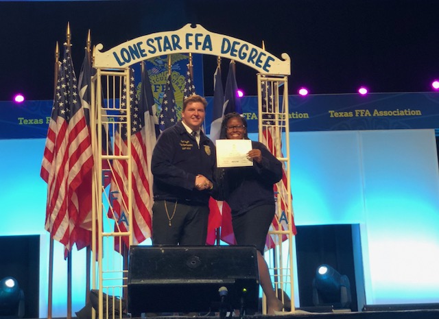 Lone Star Award at State FFA Convention - Taylor Miles