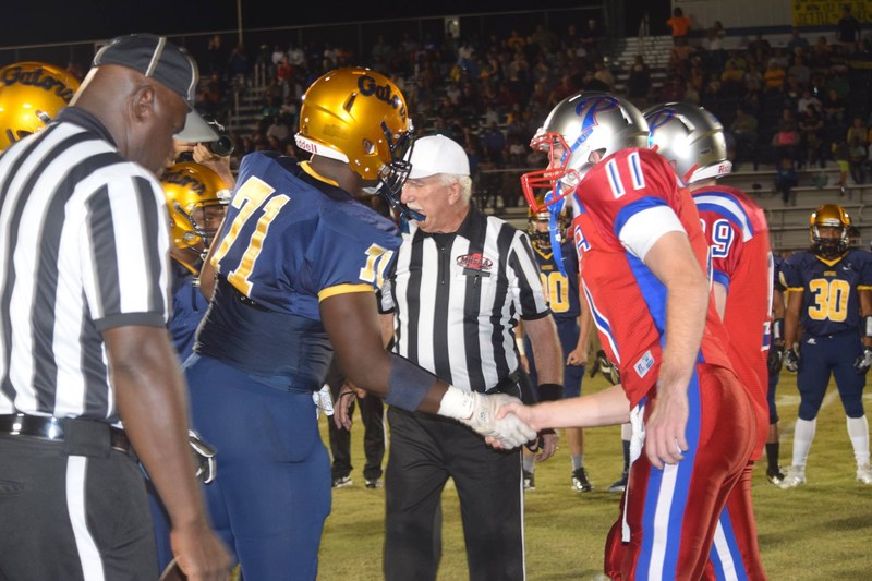 2016 Football Team Captains shaking hands