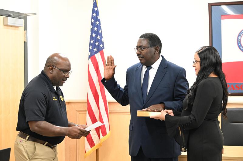 Jerry Jackson is sworn in as PGSD's newest board member