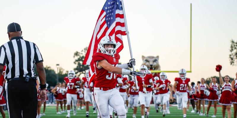 Senior Hayden Roady in preparation for kickoff. Photo by Chloe Van Pelt