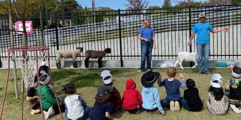 Students enjoying Glen Speck's 28th Annual Agricultural Day.