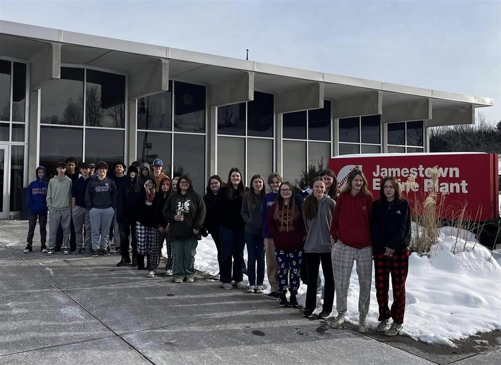  Freshmen tour Cummins 