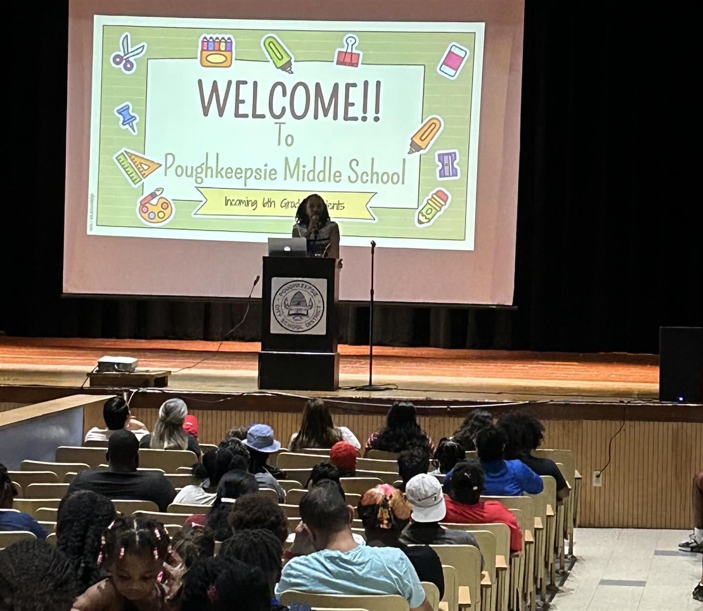  A welcome presentaton at orientation