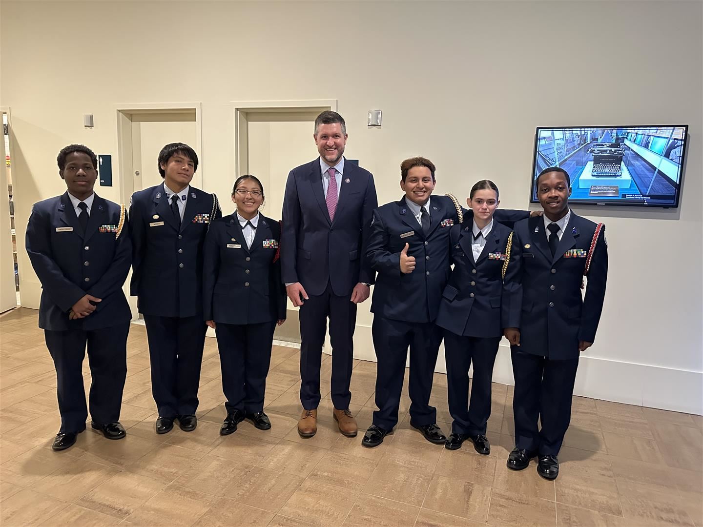  Rep. Pat Ryan stands with six Poughkeepsie cadets.