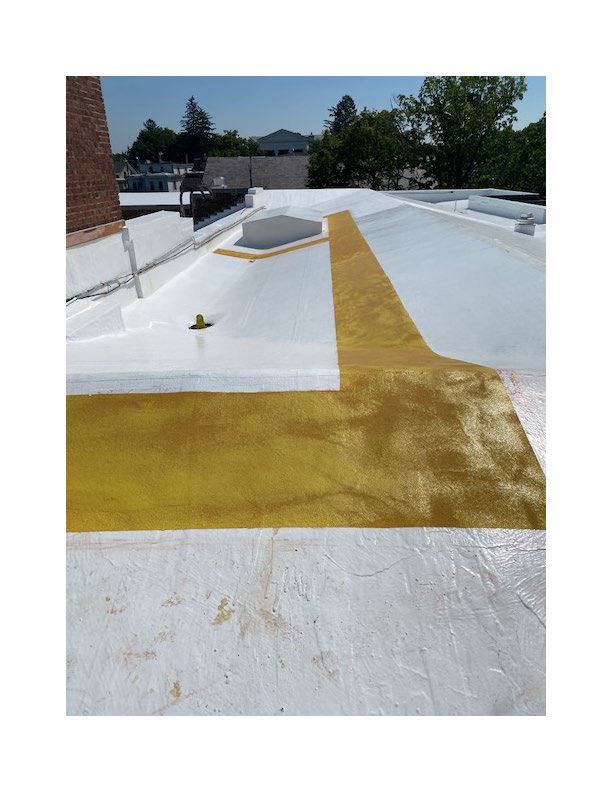  Photo of completed section of roof at Clinton Elementary School