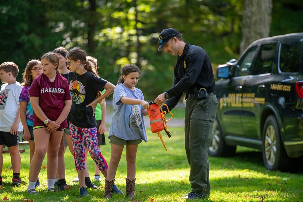  Students at the Conservation Field Day event at Selkirk Shores.