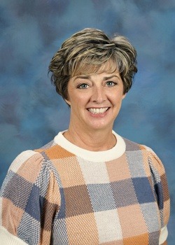 Gina Fox 