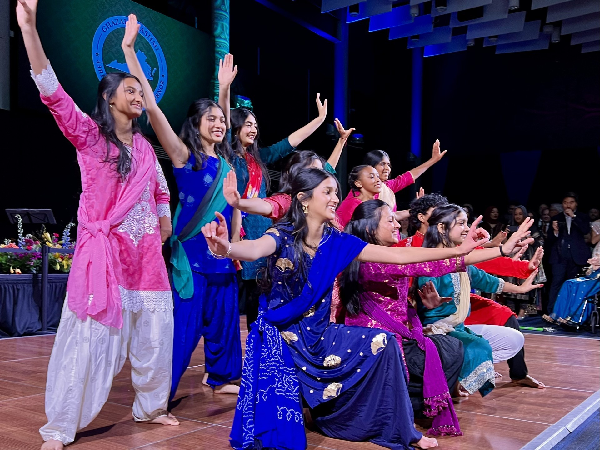 Bhangra dancers