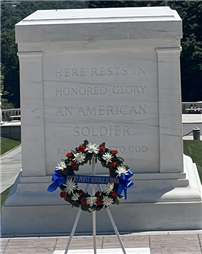 Rocky Point Middle School students and principal at Tomb of the Unknown Soldier ceremony. thumbnail258853