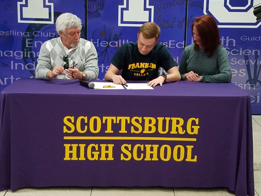 This is the image for the news article titled SHS senior to play football at Franklin College