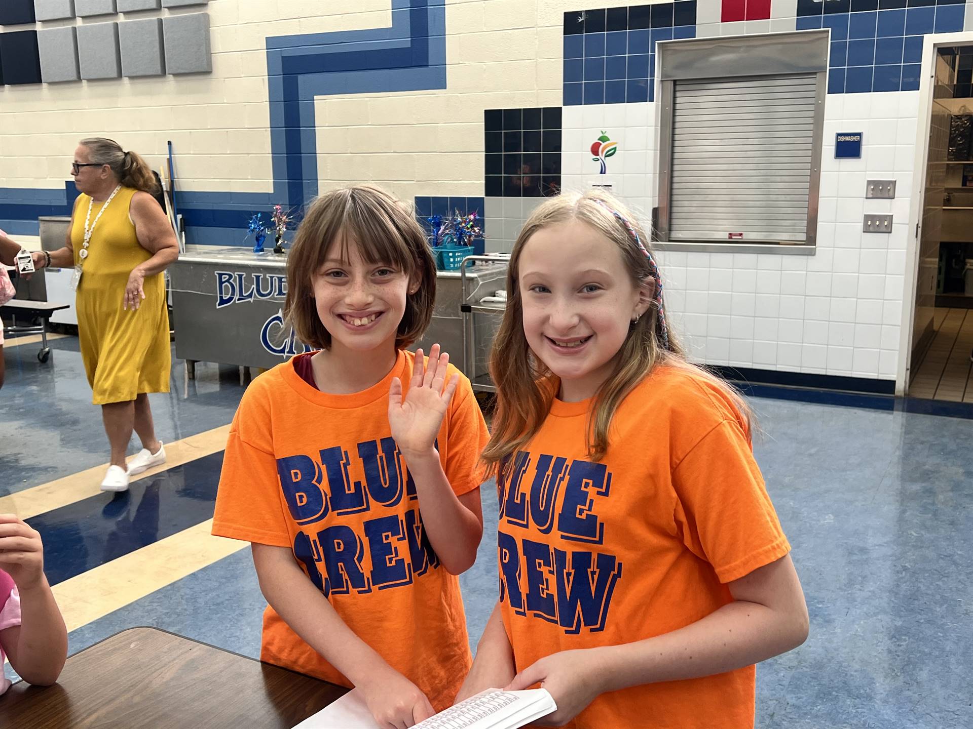 SAES Blue Crew students assisting in the cafeteria