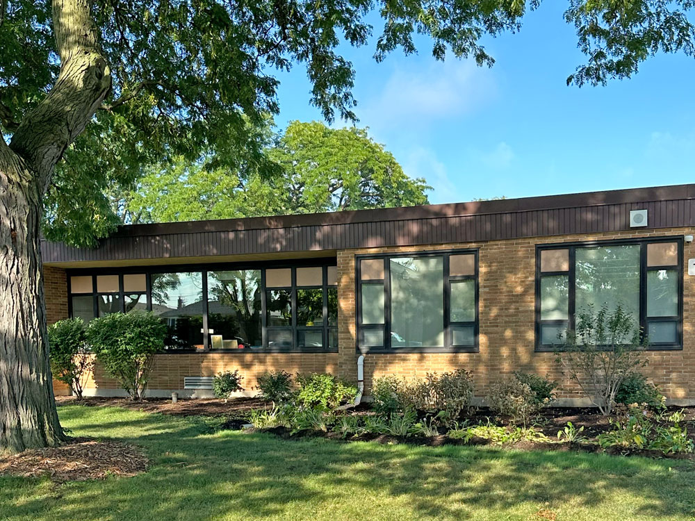 Photo of McCracken School landscaping