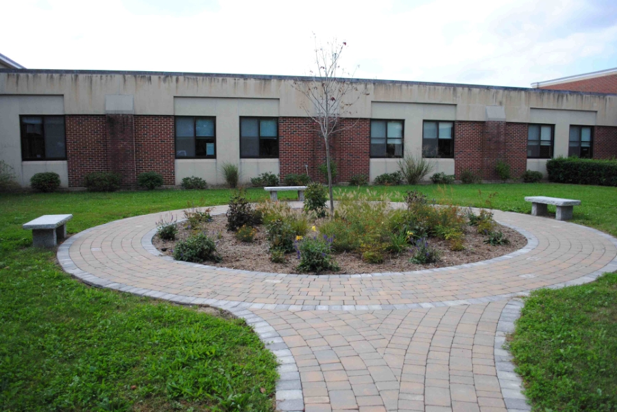 SWHS Memorial Garden SWHS Memorial Garden