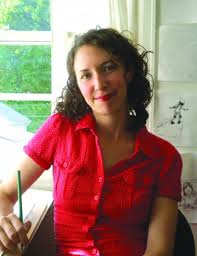 Portrait of author Victoria Jamieson.