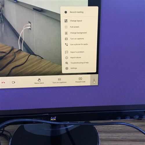 Selecting the Jabra camera 