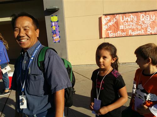 Mr.Yaaj is going on a firld trip. 