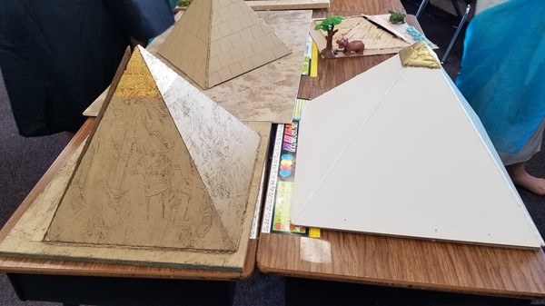 2020-2021 6th Grade Nile Festival 16