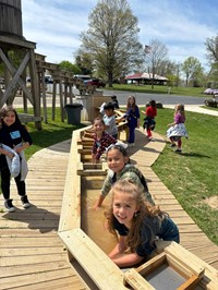 1st Grade field trip to Ohio Caverns!
