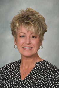 Mrs. Angela Kuzniczci 