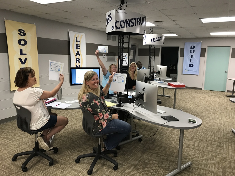 SMS Launches New STEM Lab