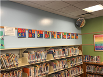 Student artwork on wall in Library thumbnail265510