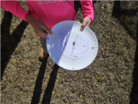 fifth graders at Bayview Elementary School and their own sundials thumbnail264880