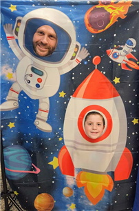 Students and parents in hallway for Night Under the Stars. thumbnail265950