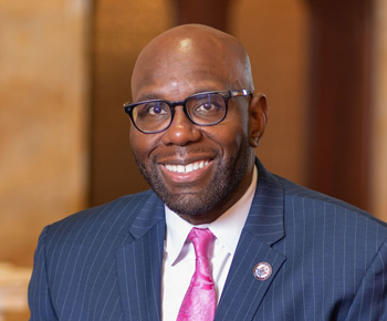portrait photo of Senator Troy Singleton