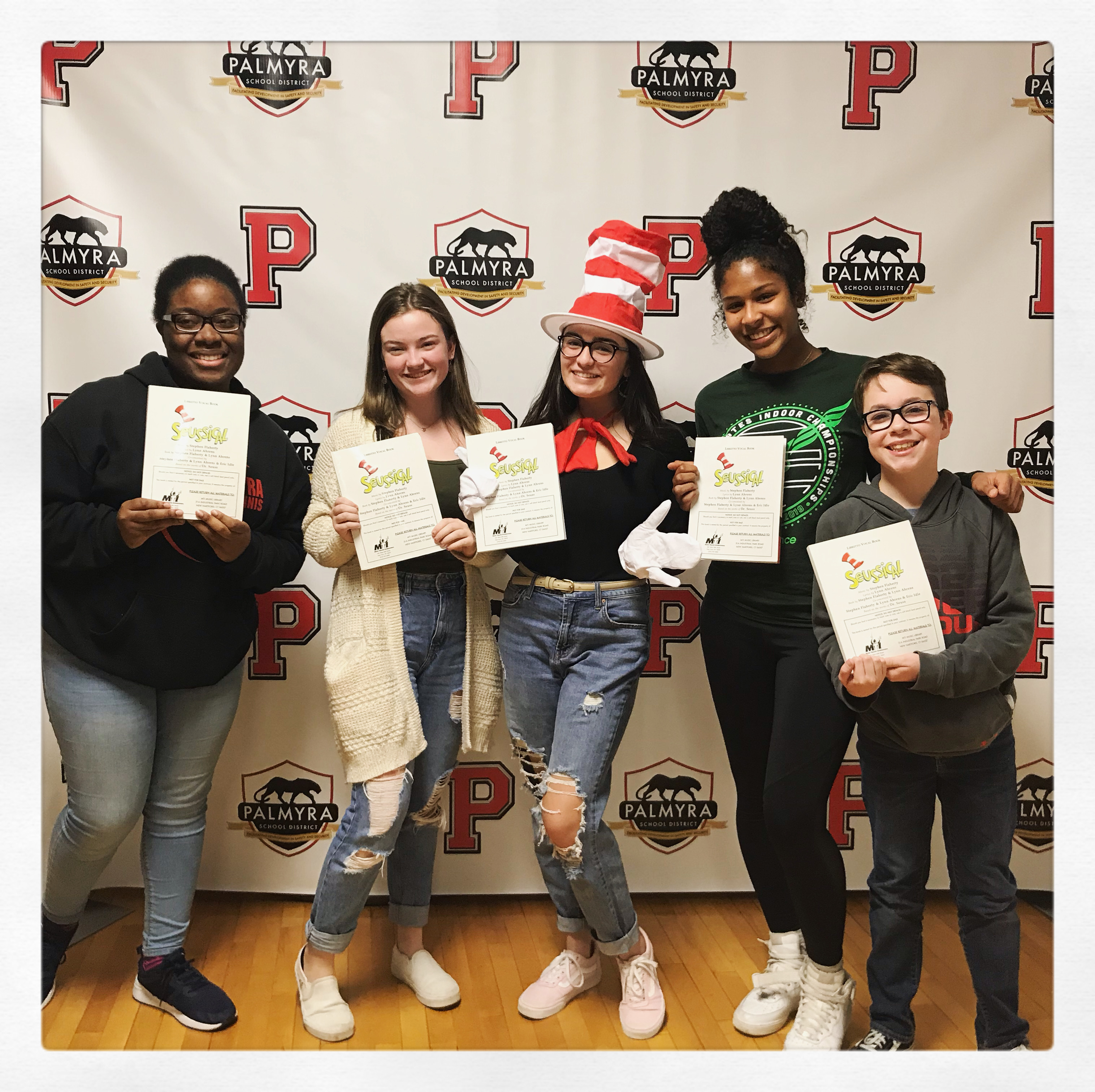 cast gets their librettos